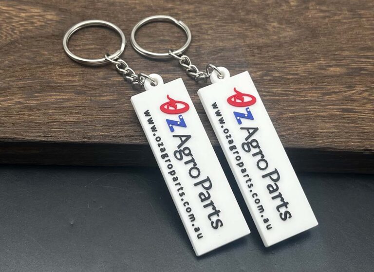 Free Art Design Customized Company Logo Souvenir Promotion PVC Keyring