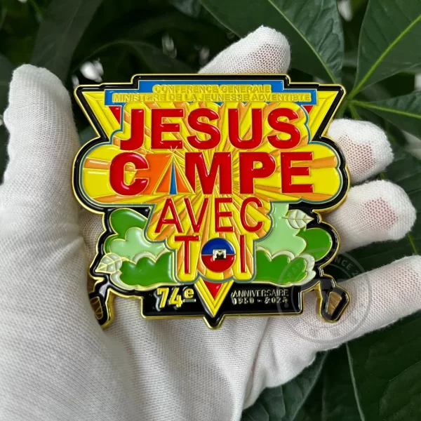 Factory Customize Metal Craft Colorful Soft Enamel Pin Badges