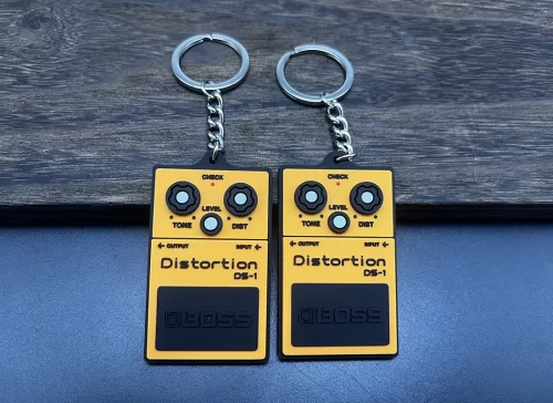 2D Raised Logo Pvc Rubber Keychain Customize