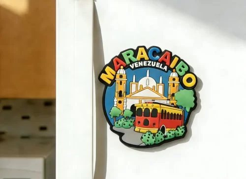 Custom Bulk PVC Maracaibo Premium Travel Souvenir Magnet