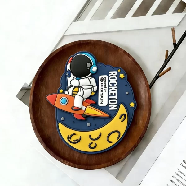 Premium Customizable Astronaut High-Performance Memo Holder Kitchen Decor PVC Fridge Magnet Premium Customizable Astronaut High-Performance Memo Holder Kitchen Decor PVC Fridge Magnet