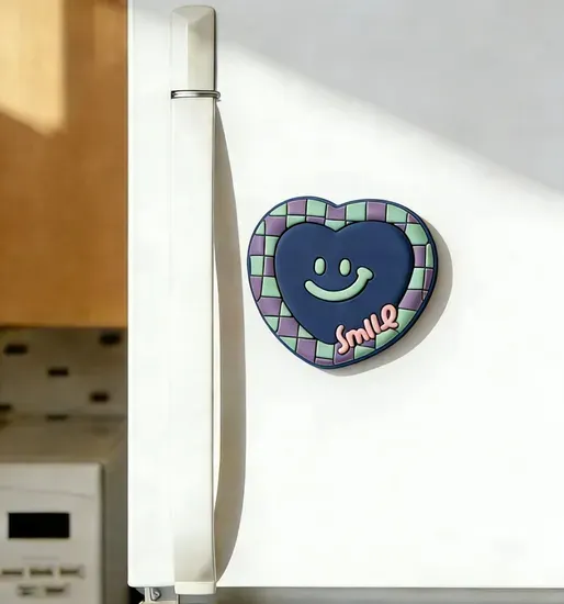 Bulk Custom Stylish Minimalist Heart Smiley Silicone Fridge Magnet Promotional Gift